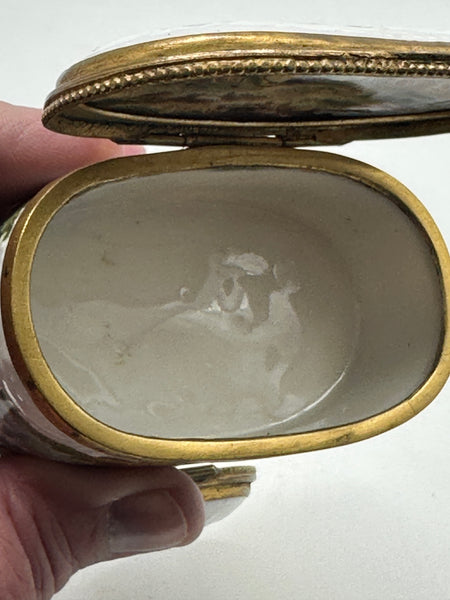 Double Snuff Box. European Porcelain. Landscape Scenes. 19th Century