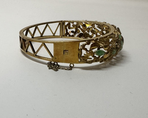 Chinese Bangle Bracelet. 14k Yellow Gold and Jade. Leaf Design.