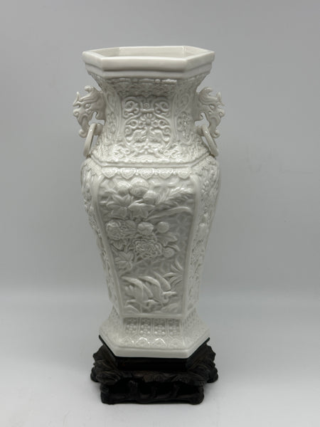 Chinese Blanc d'chine White Porcelain Vase. Circa 1920. Carved and Fitted Stand