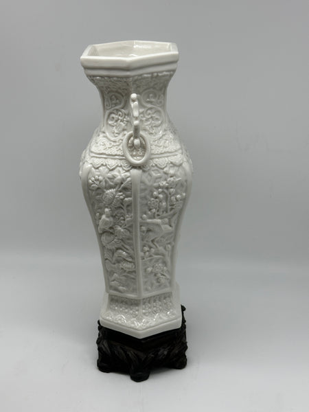 Chinese Blanc d'chine White Porcelain Vase. Circa 1920. Carved and Fitted Stand