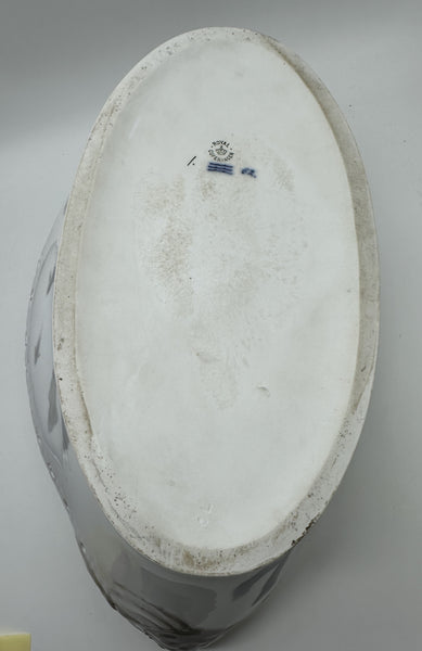 Large Oval Centerpiece Bowl. Royal Copenhagen Fish, Seaweed, Crab. 1889-1922