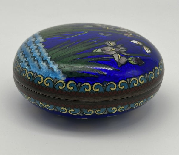 Circular Covered Box. Japanese Ginbari Cloisonne. Iris Flower Circa 1930. 3/4" D