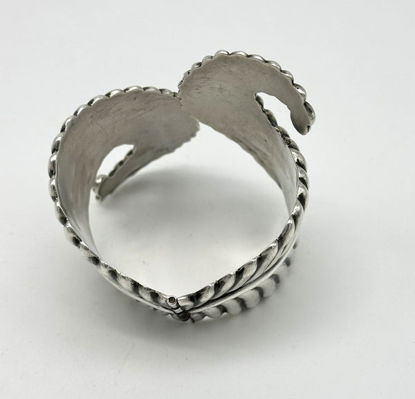 Hinged Bracelet. Taxco Mexico Sterling Silver. Antonio Reyna. Scrolling Ferns 68