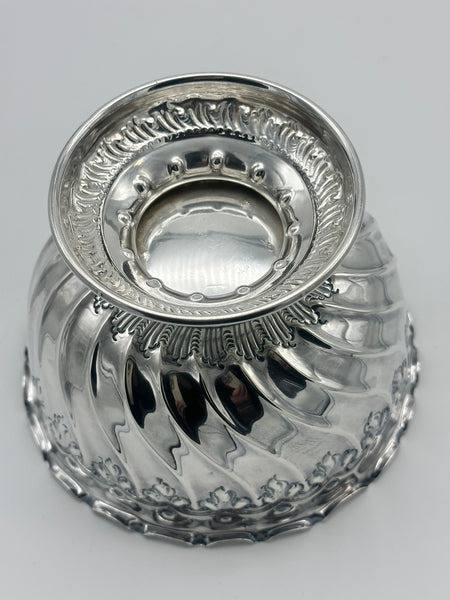 Footed Bowl. English Sterling Silver. Repousse Flowers. Sheffield 1903. 6" D