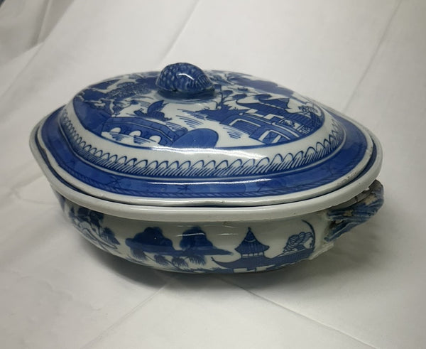 Warming Dish with Liner. Chinese Canton Blue and White Porcelain. 19th Century