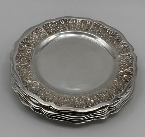 Set of 8 Mexican Sterling Silver Plates. Maciel. 7 1/2" Diameter. 1550 Grams